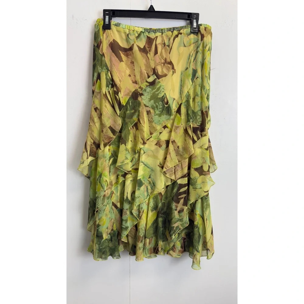 Signature By Robbie Bee Floral 2 Piece Set Green Chiffon Ruffle Skirt Top 14P